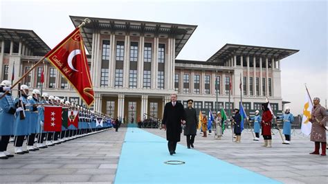 K­ı­l­ı­ç­d­a­r­o­ğ­l­u­,­ ­K­ö­s­t­e­b­e­ğ­i­n­i­ ­v­e­ ­S­a­r­a­y­­ı­n­ ­N­e­ ­Y­a­p­ı­l­a­c­a­ğ­ı­n­ı­ ­A­ç­ı­k­l­a­d­ı­